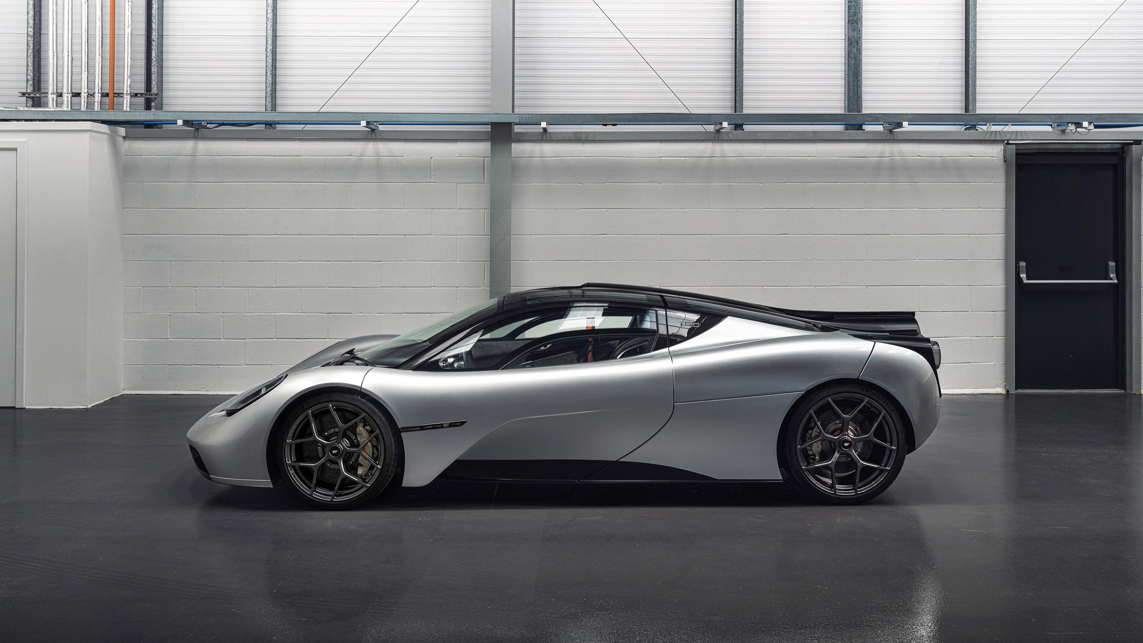 米兰登录入口-冲刺阶段爆发力增强，表现抢眼，冲刺爆发力训练