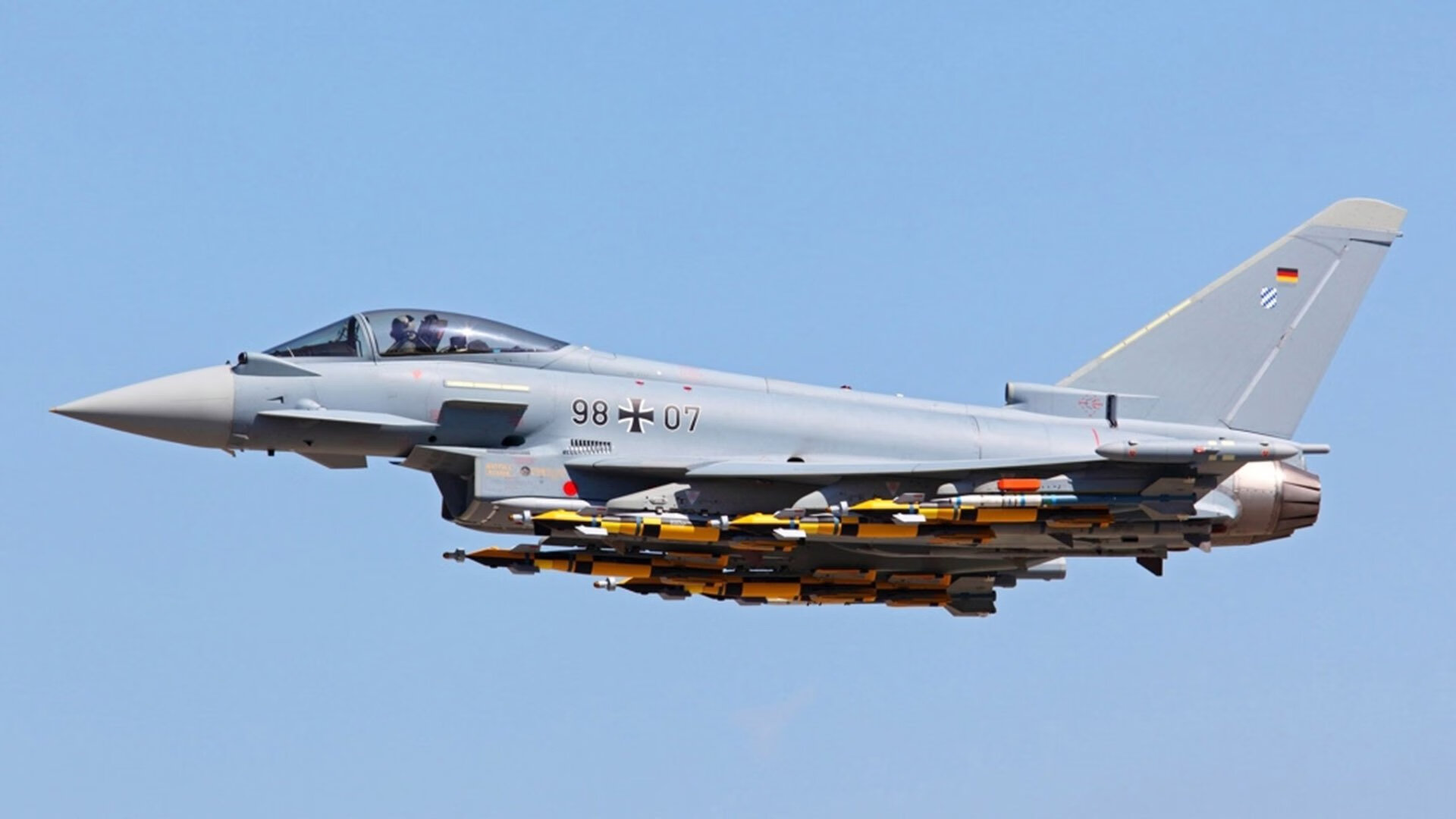 米兰体育官网-足球教练专业学历体系尚未建立，想当足球教练员大学选什么专业