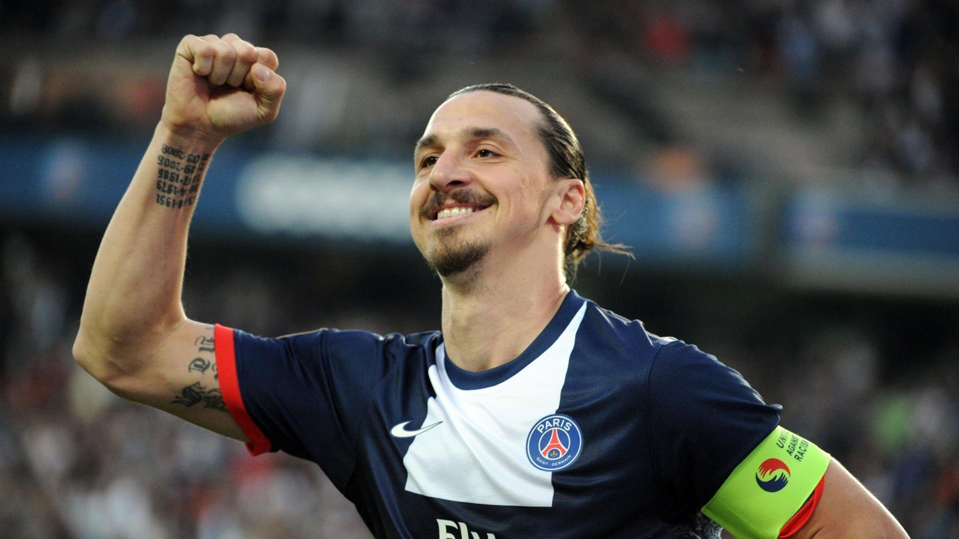 米兰体育官网-世界杯最震撼瞬间：让人热血沸腾的比赛画面，世界杯50大震撼瞬间