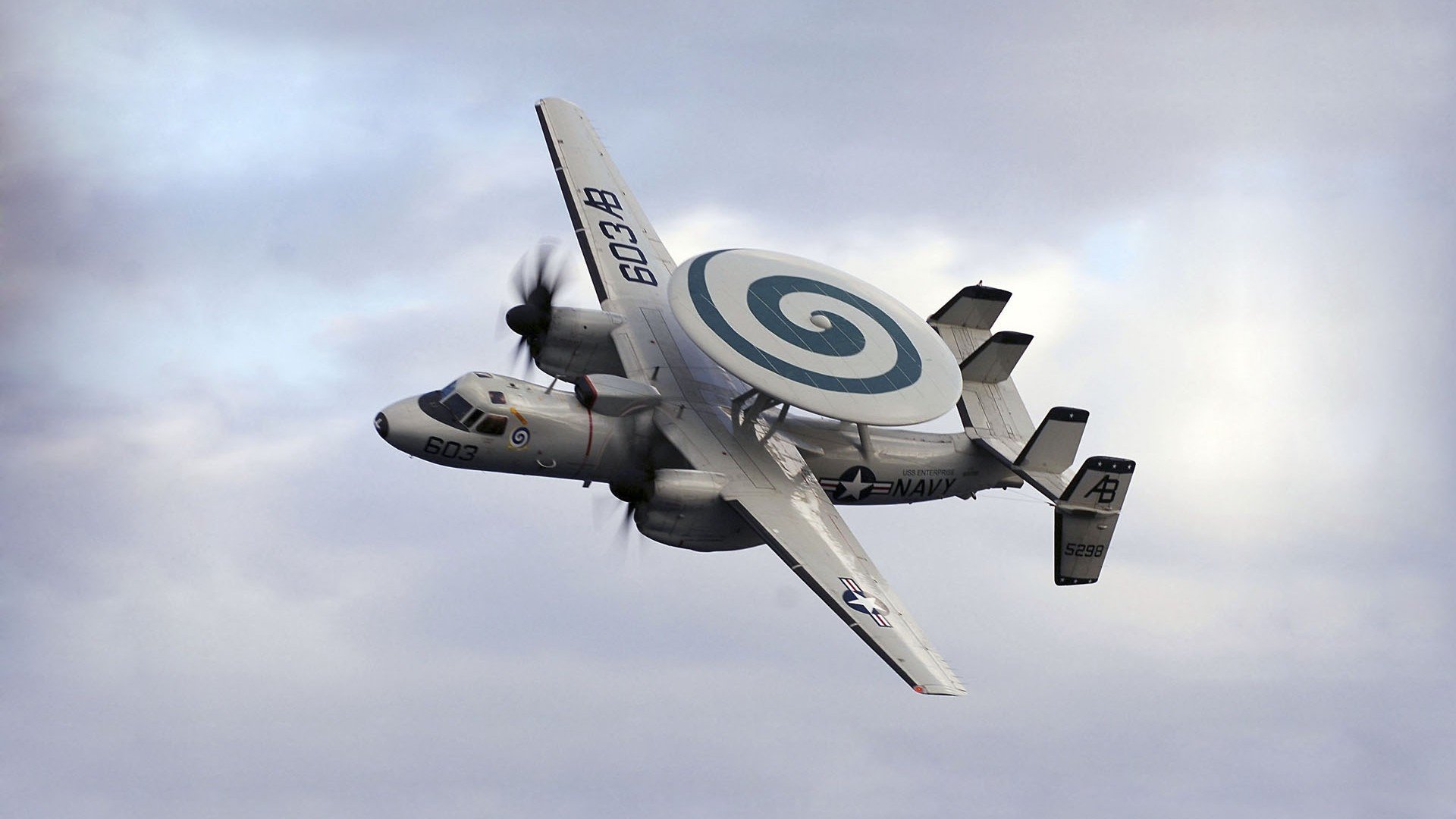 米兰登录入口-夺冠热门状态不佳遭遇两连败球迷情绪出现波动，热门夺冠选手