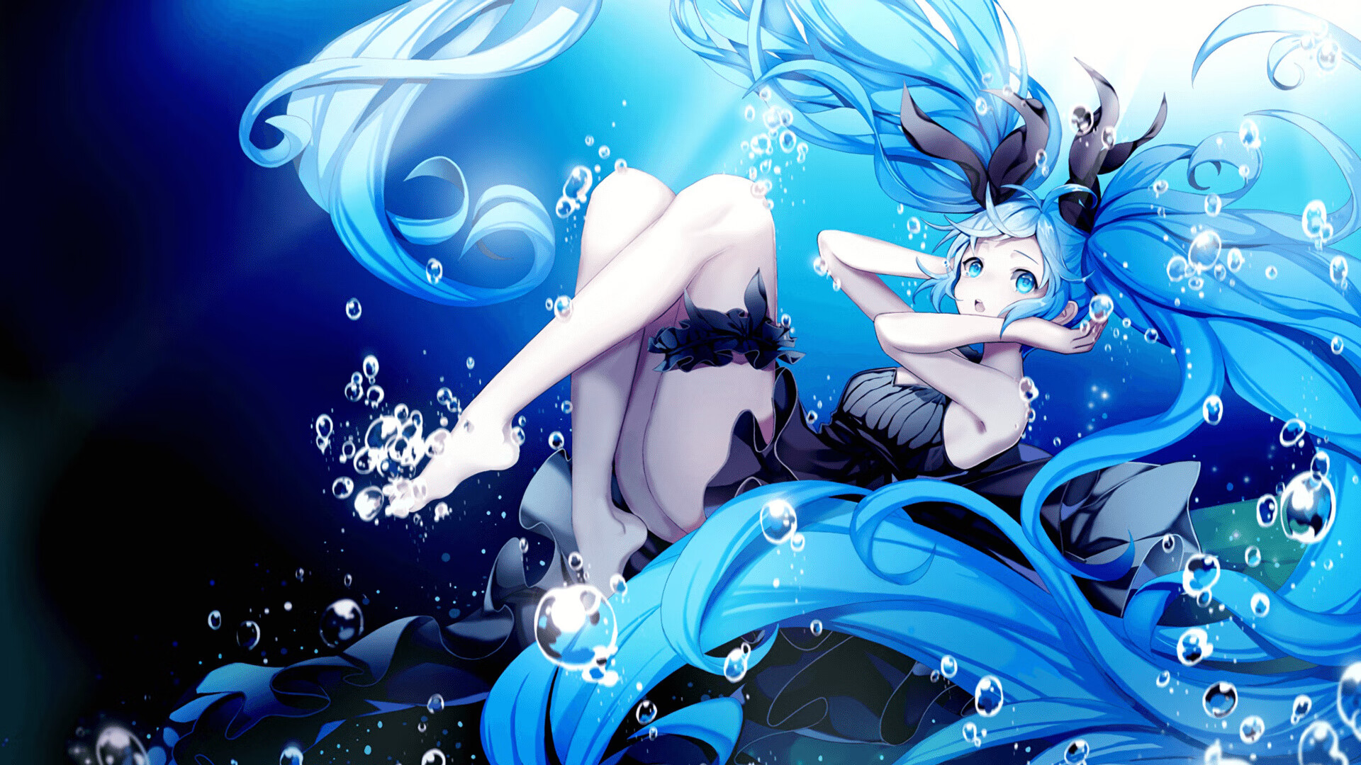 MILANSPORT下载-皮特·库策用实力回应所有挑战，皮尔库特设计师